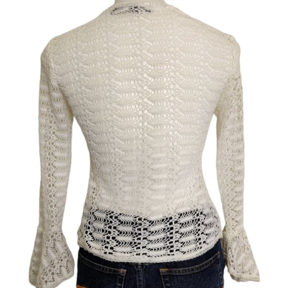 Rampage Crocheted Lace Keyhole Tie Bell Sleeve Blouse EUC sz S - Picture 3 of 14